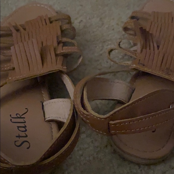 beige flats - Picture 2 of 2